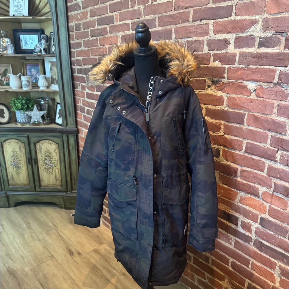 Women's Camouflage Parka with Faux Fur Hood